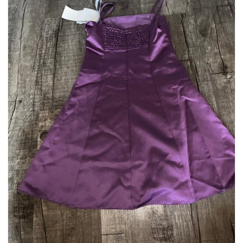 Davids Bridal Girls Wisteria Purple Satin Flower Girl Dress Size 6 NWT - Picture 5 of 5